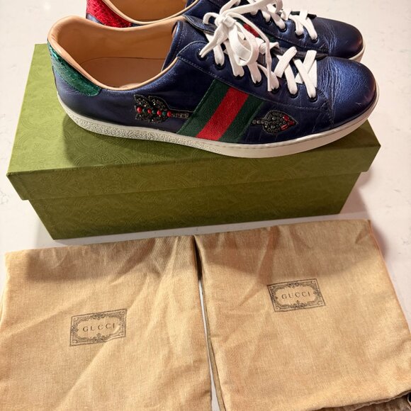 GUCCI Ace Metallic Blue Leather Crystal Arrow Men's Sneakers - Picture 2 of 9